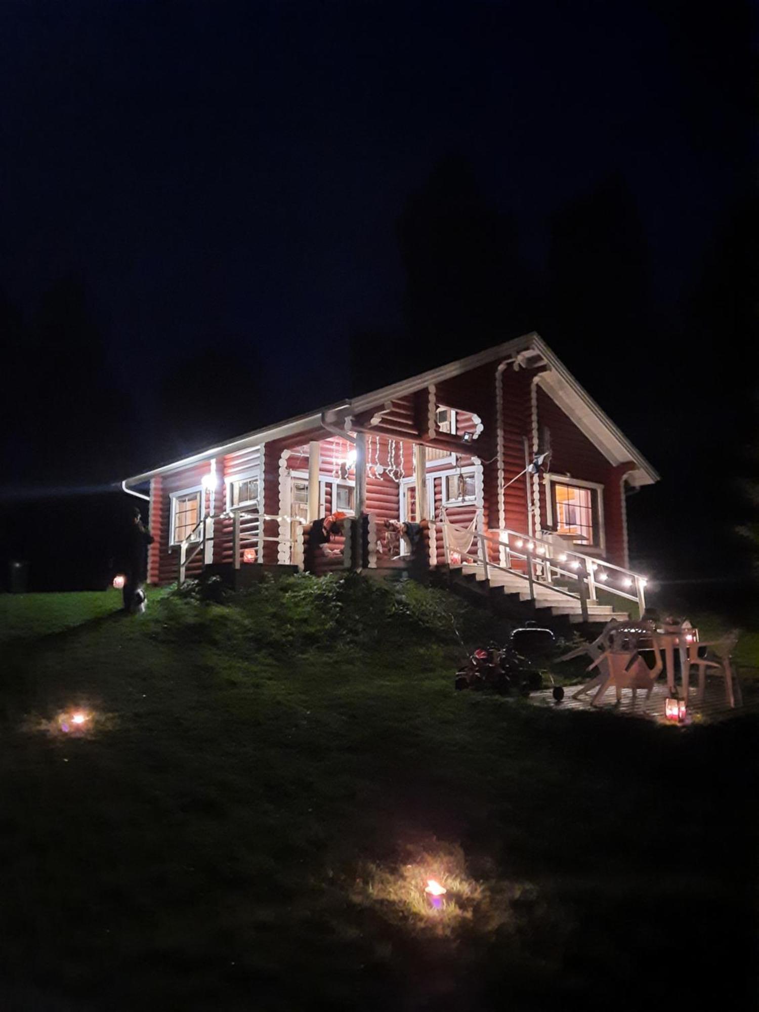 Lapin Villa Hiisi Joen Rannalla Ranua Luaran gambar