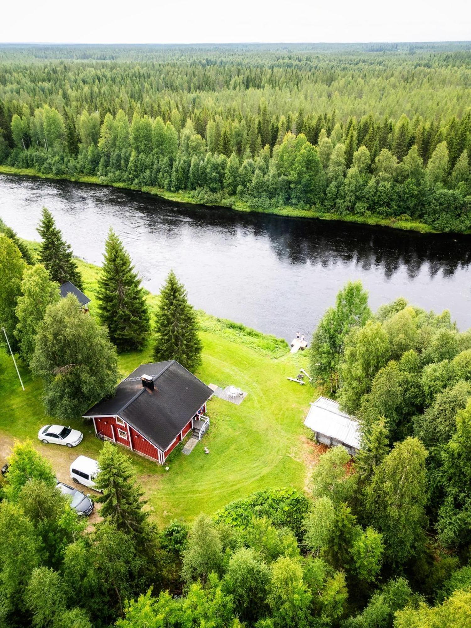 Lapin Villa Hiisi Joen Rannalla Ranua Luaran gambar