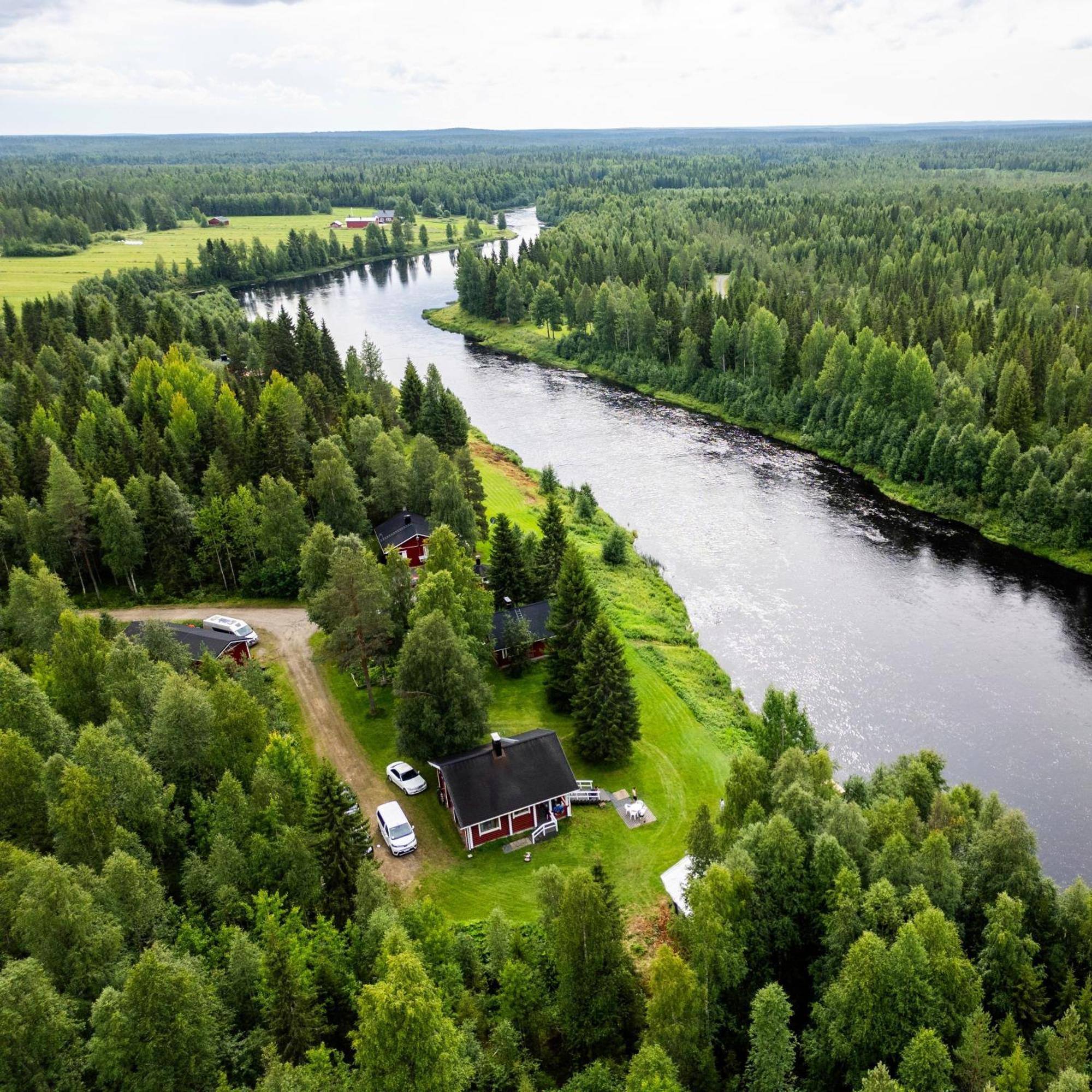 Lapin Villa Hiisi Joen Rannalla Ranua Luaran gambar